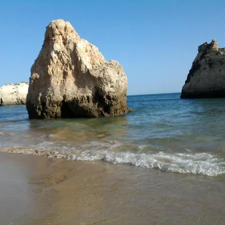 Lejlighed Stunning 1-Bed Apartment In Portimao Portimão